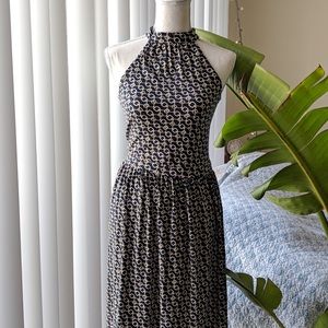 Midi length gorgeous shoulder dress